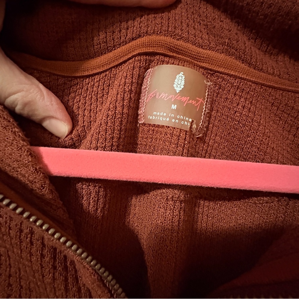 Fp Movement Raglan Pullover Size M - image 3